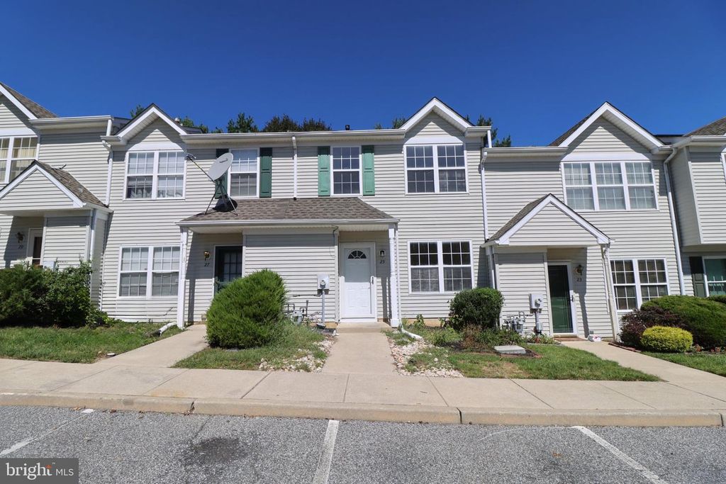 25 GRISTMILL LN, Laurel Springs, NJ 08021