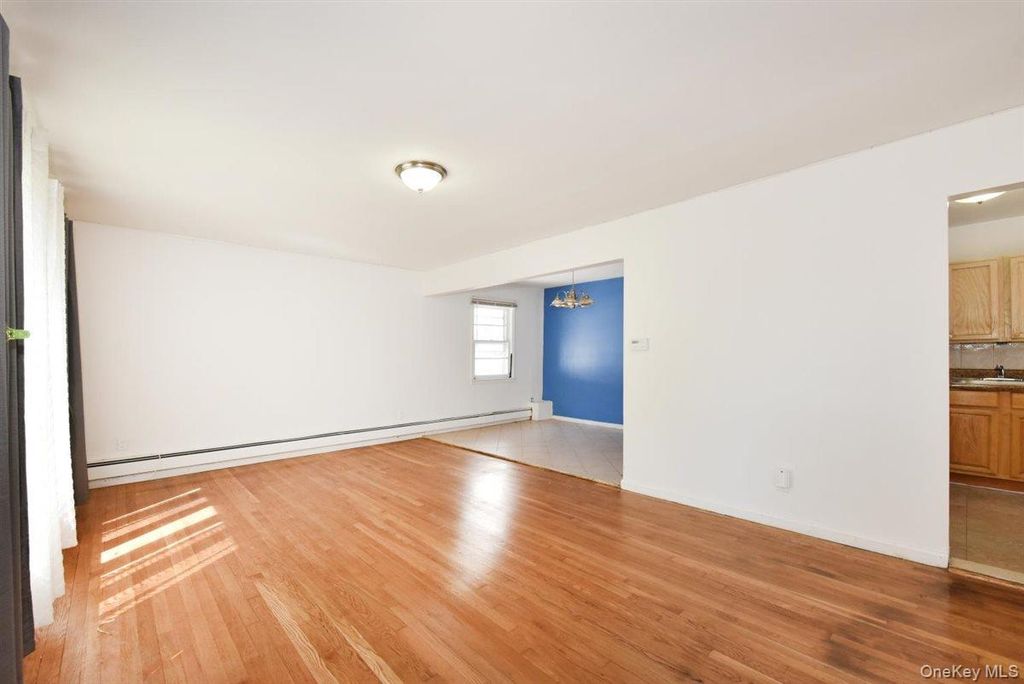 88-05 Winchester Boulevard, Queens Village, NY 11427 — photo 3