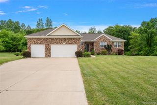 52 Parker Lane, Brandon Charter Township, MI 48462