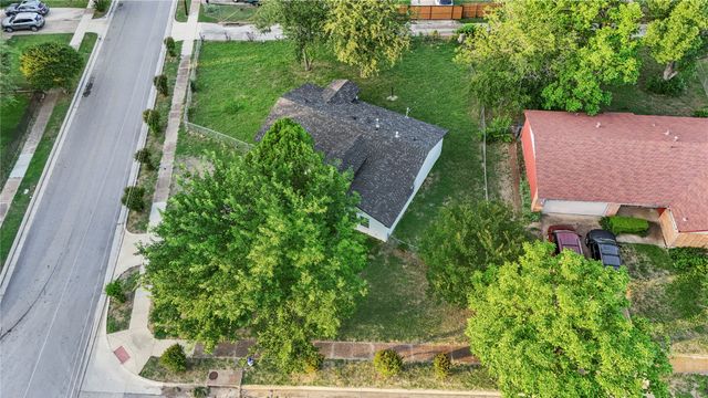 6106 Flagstaff Drive, Dallas, TX 75241