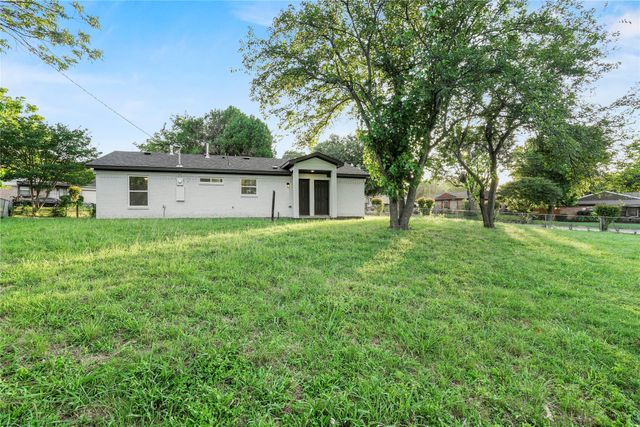 6106 Flagstaff Drive, Dallas, TX 75241