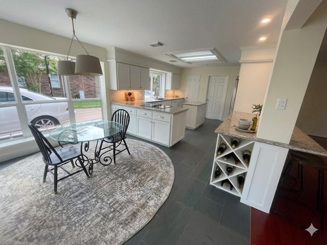 4423 Knightsbridge Boulevard, Sugar Land, TX 77479