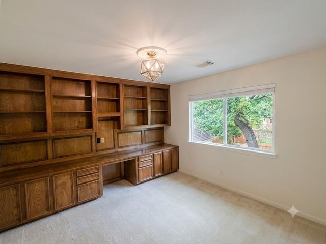 4423 Knightsbridge Boulevard, Sugar Land, TX 77479