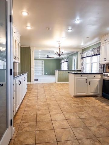 2222 S Travis Street, Amarillo, TX 79109