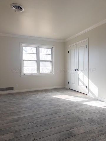 2222 S Travis Street, Amarillo, TX 79109
