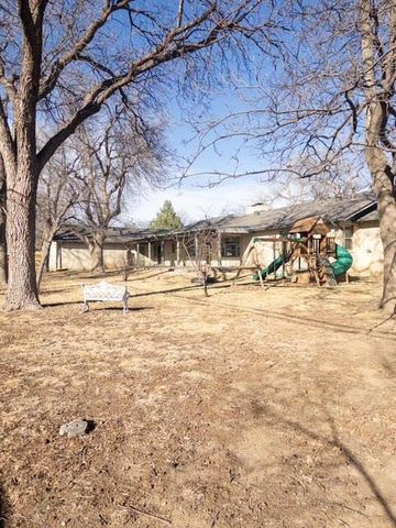 2222 S Travis Street, Amarillo, TX 79109