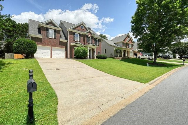 412 Middlebrooke Street, Canton, GA 30115