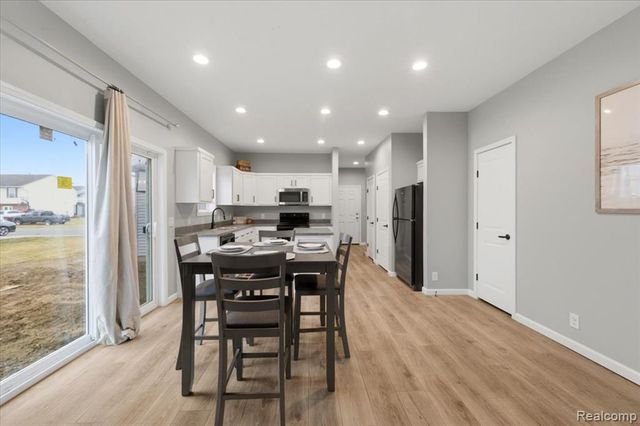 4332 Bridgeport Court, Inkster, MI 48141