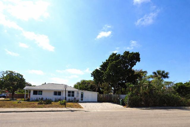 631 N C Street, Lake Worth Beach, FL 33460