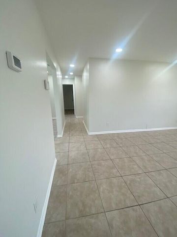 1100 Cameo Circle, West Palm Beach, FL 33417