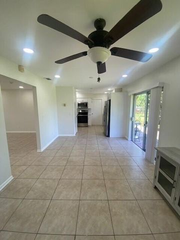 1100 Cameo Circle, West Palm Beach, FL 33417