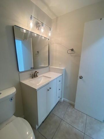 1100 Cameo Circle, West Palm Beach, FL 33417