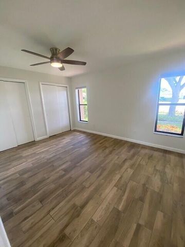 1100 Cameo Circle, West Palm Beach, FL 33417
