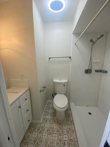 1100 Cameo Circle, West Palm Beach, FL 33417