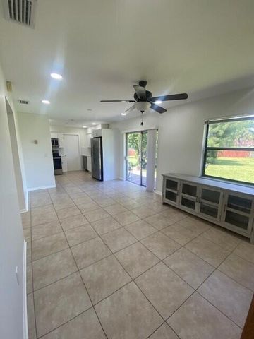 1100 Cameo Circle, West Palm Beach, FL 33417