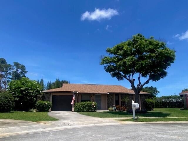 1100 Cameo Circle, West Palm Beach, FL 33417