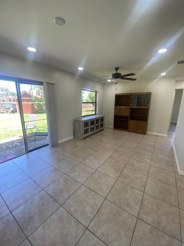 1100 Cameo Circle, West Palm Beach, FL 33417