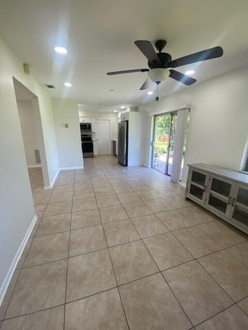 1100 Cameo Circle, West Palm Beach, FL 33417