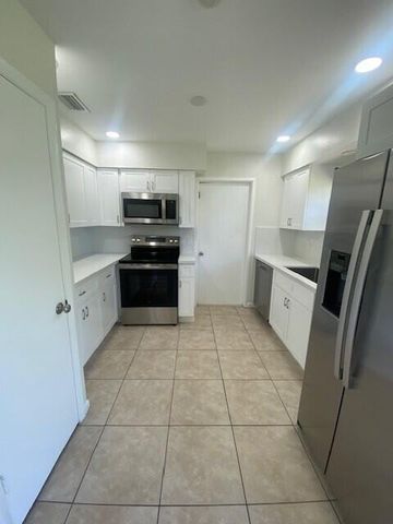 1100 Cameo Circle, West Palm Beach, FL 33417