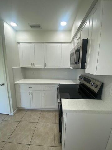1100 Cameo Circle, West Palm Beach, FL 33417
