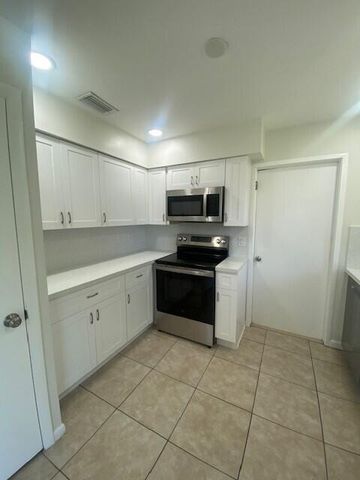 1100 Cameo Circle, West Palm Beach, FL 33417