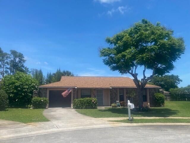 1100 Cameo Circle, West Palm Beach, FL 33417