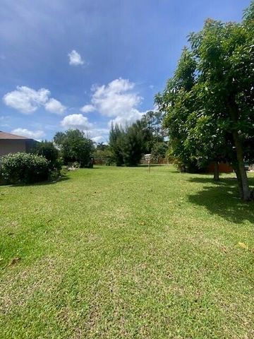 1100 Cameo Circle, West Palm Beach, FL 33417