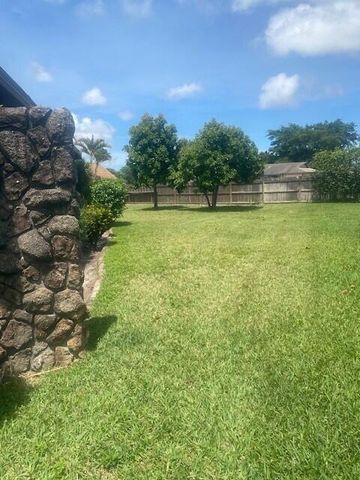 1100 Cameo Circle, West Palm Beach, FL 33417