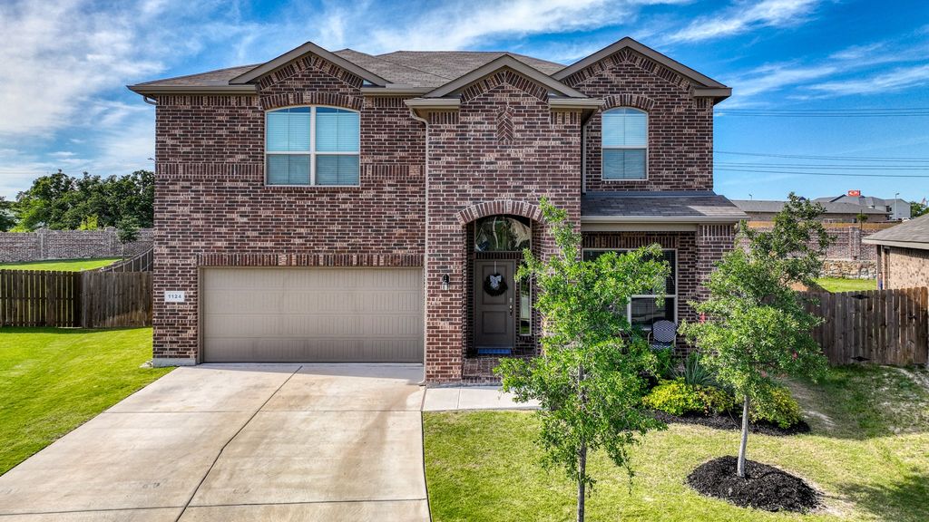 1124 Eastland Lane, Weatherford, TX 76087
