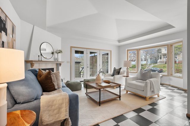 440 E 8TH AVE, Salt Lake City, UT 84103