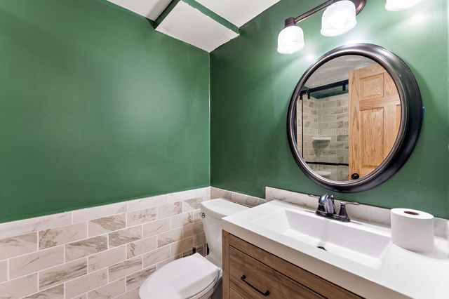 163 Southwind Lane, West Saint Paul, MN 55118