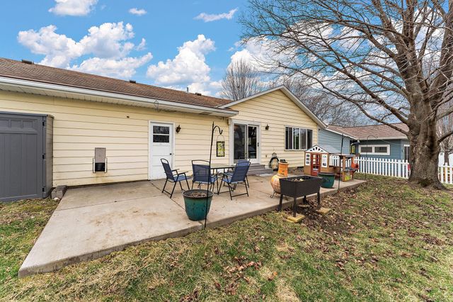 163 Southwind Lane, West Saint Paul, MN 55118