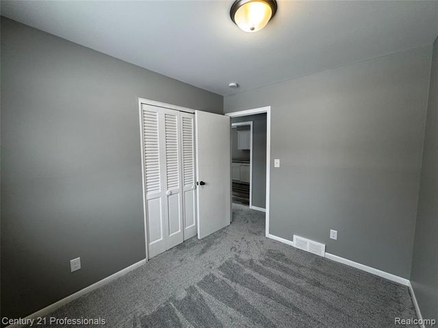 6327 Merriman Road, Garden City, MI 48135