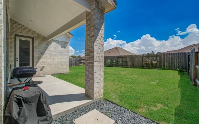 23608 Olive Creek Lane, New Caney, TX 77357