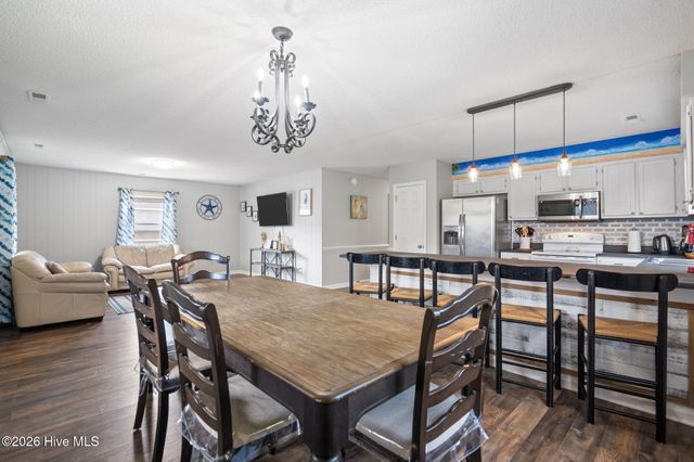 321 NE 59th Street, Oak Island, NC 28465