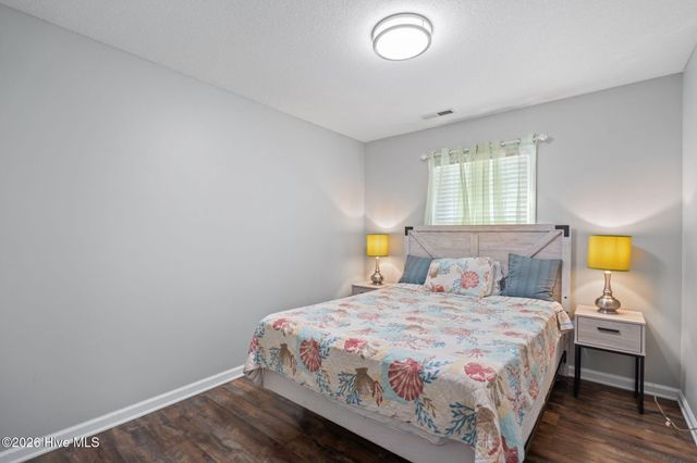 321 NE 59th Street, Oak Island, NC 28465