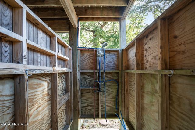 321 NE 59th Street, Oak Island, NC 28465