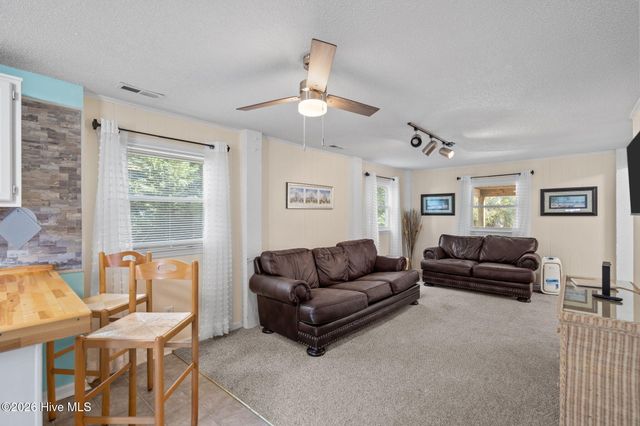 321 NE 59th Street, Oak Island, NC 28465