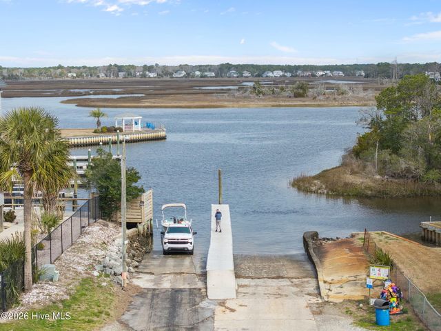 321 NE 59th Street, Oak Island, NC 28465