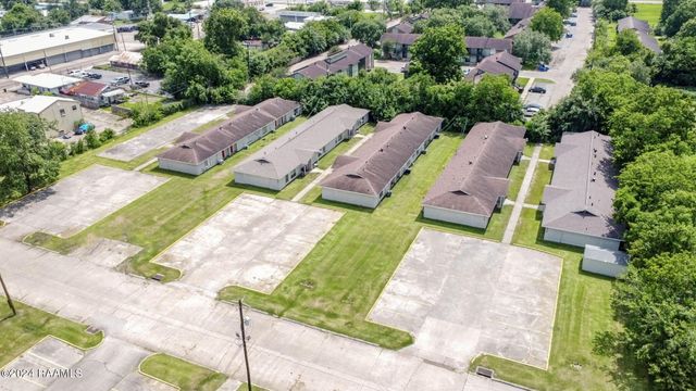 603 Yvonne Street, New Iberia, LA 70560