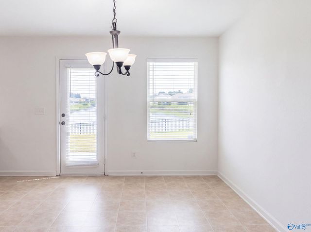 172 Bermuda Lakes Drive, Meridianville, AL 35759