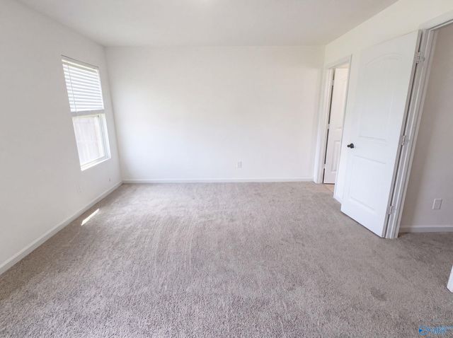 172 Bermuda Lakes Drive, Meridianville, AL 35759