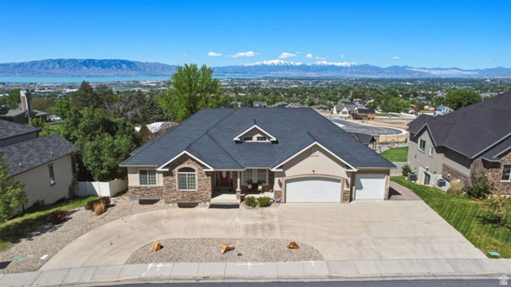 Image 5 of property listing at 182 S 1300 E, Pleasant Grove, UT 84062