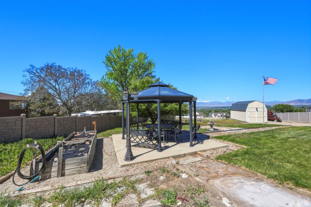 Image 41 of property listing at 182 S 1300 E, Pleasant Grove, UT 84062
