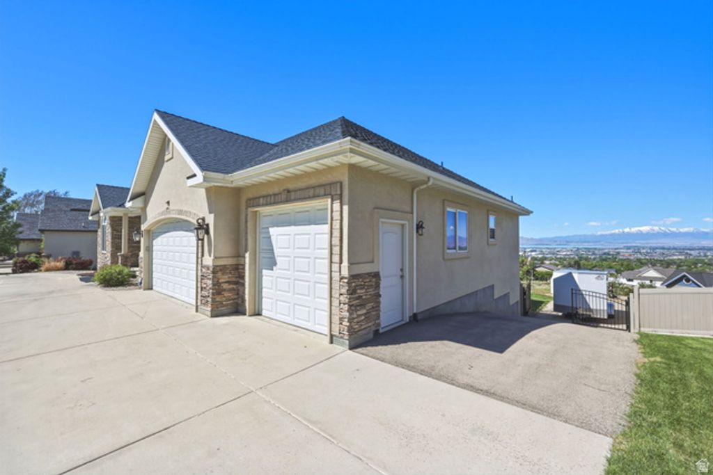 Image 45 of property listing at 182 S 1300 E, Pleasant Grove, UT 84062