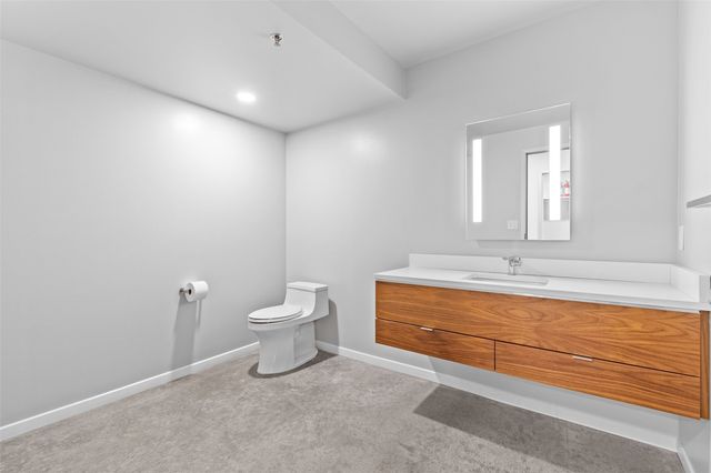 404 E College Street 1107, Iowa City, IA 52240