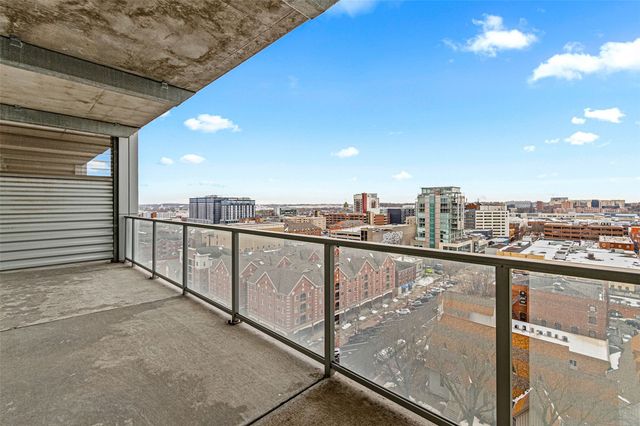 404 E College Street 1107, Iowa City, IA 52240