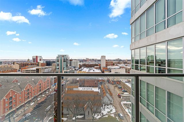 404 E College Street 1107, Iowa City, IA 52240