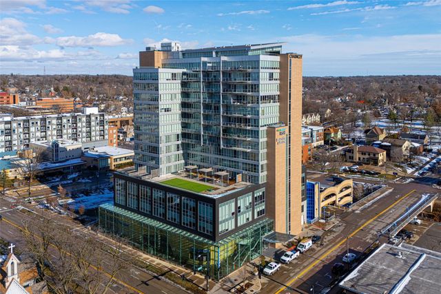 404 E College Street 1107, Iowa City, IA 52240