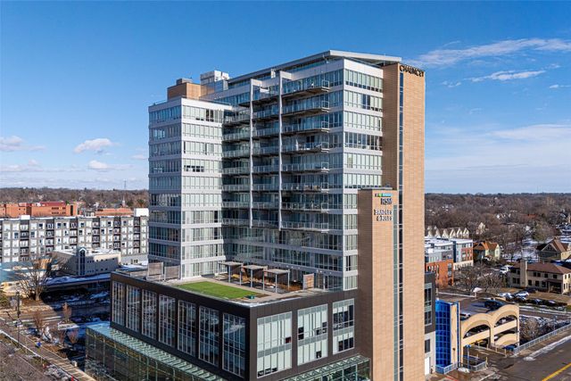 404 E College Street 1107, Iowa City, IA 52240